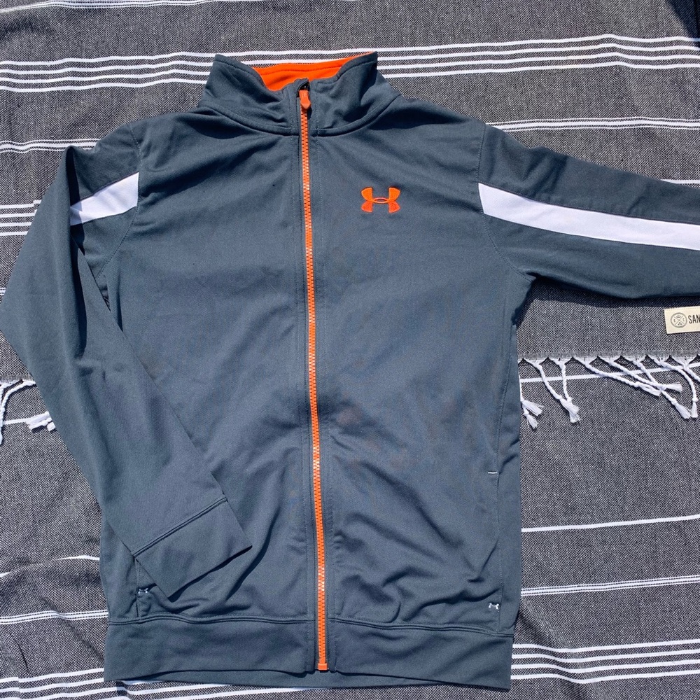 YM Under Amour zipped sweatshirt